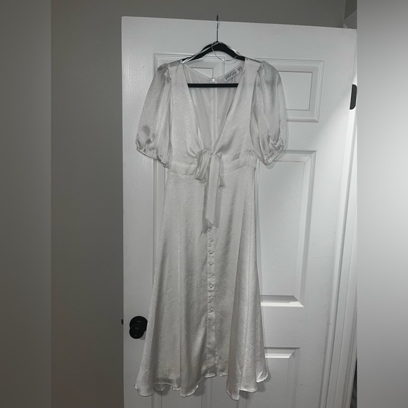 Petal & Pup Piper dress - Picture 2 of 4